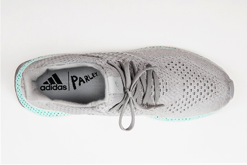 adidas-parley-3D-printed-ocean-plastic-shoe-designboom-02