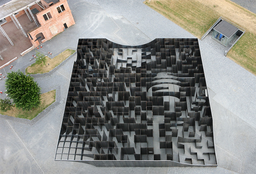 TOP 10 large scale art installations of 2015