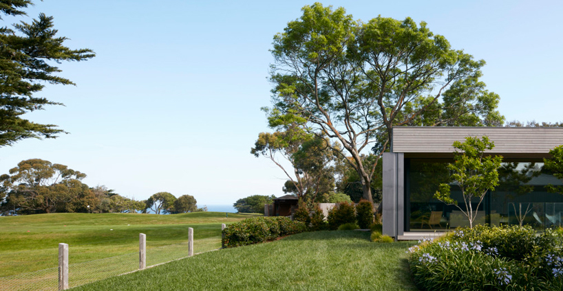 inarc-links-courtyard-house-designboom-02