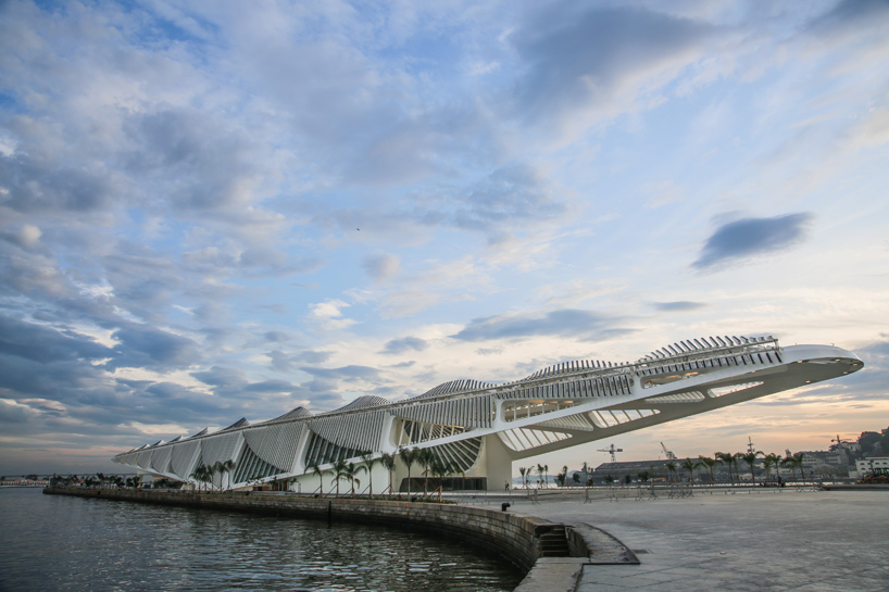 santiago calatrava museum of tomorrow museu do amanha rio de janeiro designboom