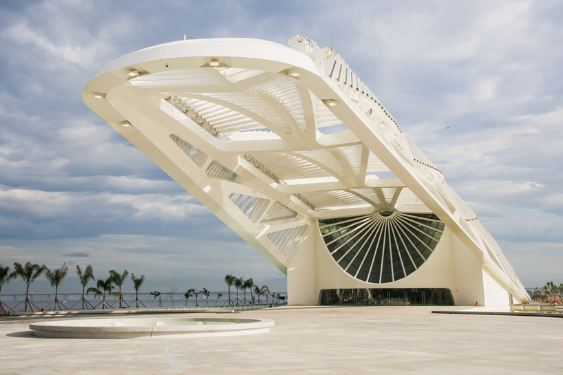 santiago calatrava museum of tomorrow museu do amanha rio de janeiro designboom