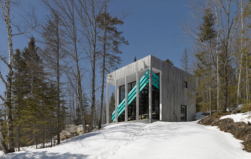 architecturama clads lake jasper house in canada with white cedar siding