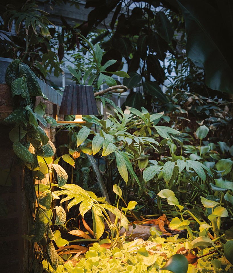 delta-light-arik-levy-bulter-lamps-designboom-04