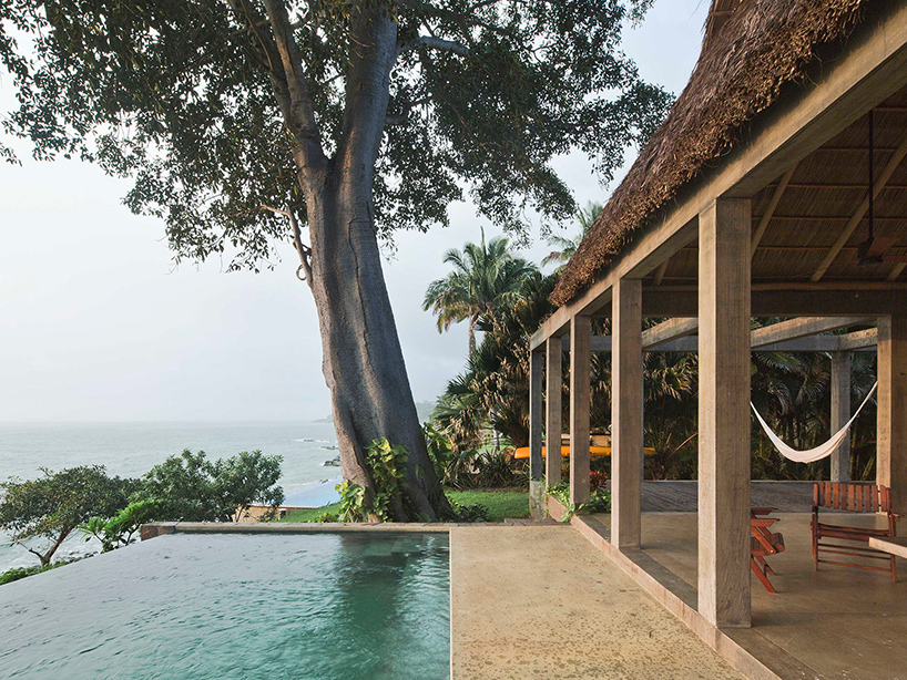 CoA arquitectura + estudio macias peredo construct coastal casa chacala in mexico