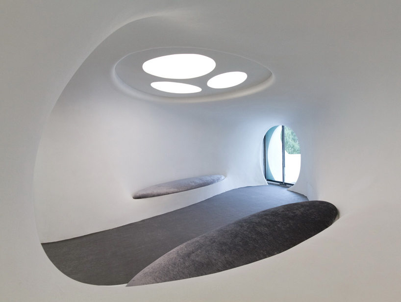 ryra-studio-barin-ski-resort-iran-designboom-02