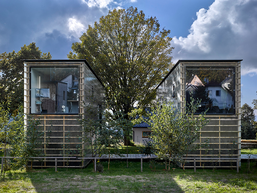 petr-stolin-architects-zen-houses-czech-republic-designboom-02