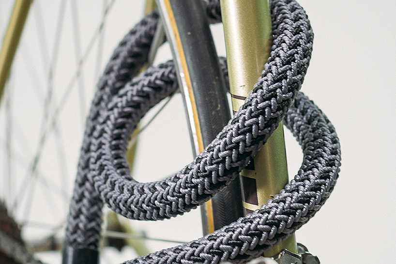 the texlock bike clamp is made of fabric yet strong as steel