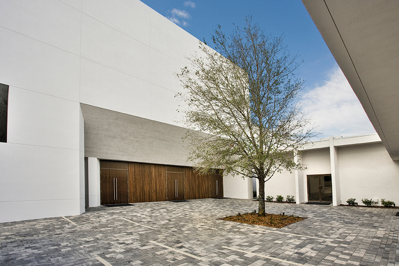 alfonso architects: tampa covenant church