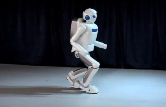 toyota partner robot runs at 7kmh