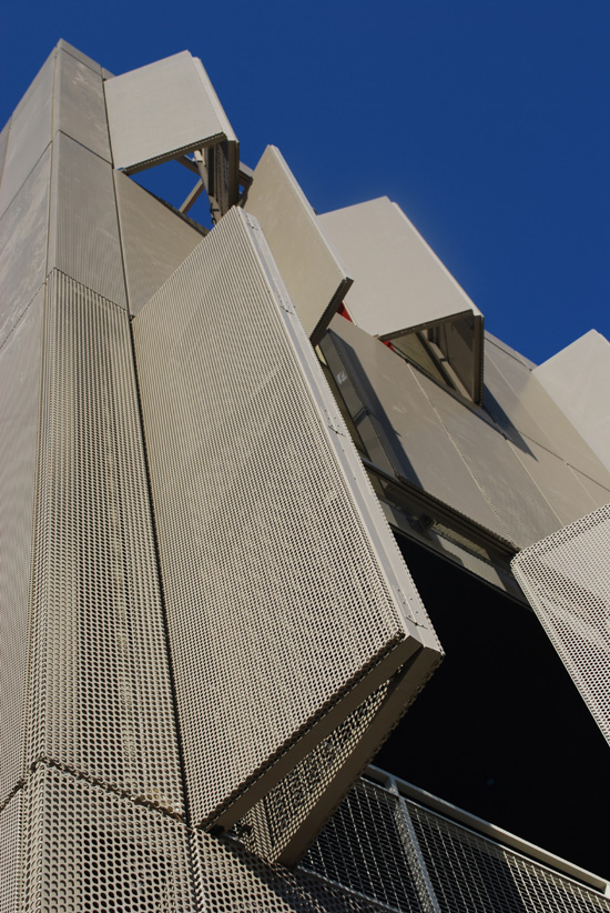 pugh and scarpa architects: cherokee lofts