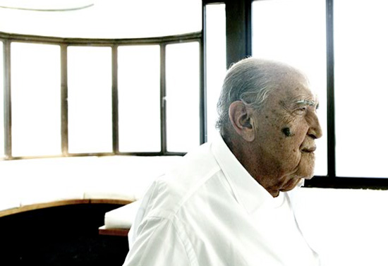 oscar niemeyer: 101 year old brazilian architect back at work