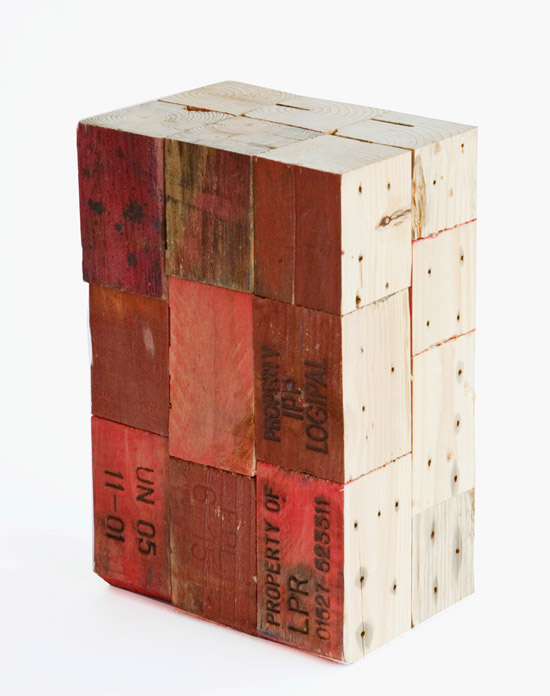 Nina Tolstrup Pallet Furniture Projects, Wooden Blocks To Raise Furniture