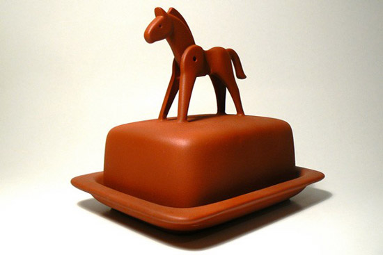 andras rigler at designboom's 'handled with care' exhibition