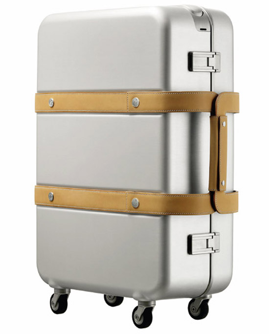 gabriele pezzini: orion suitcase