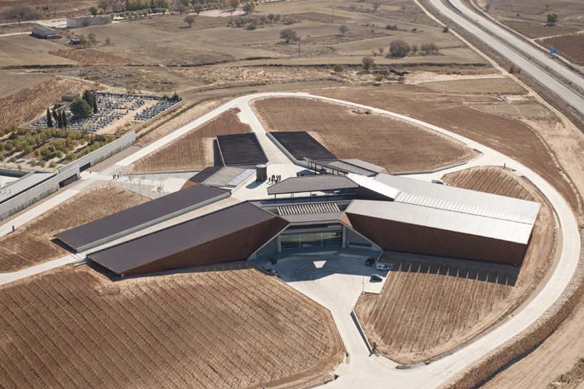 foster + partners: faustino winery