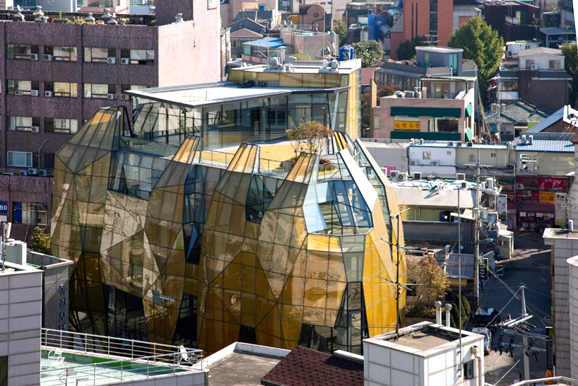 jun mitsui & associates architects: yellow diamond