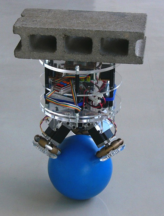 balancing robot on ball