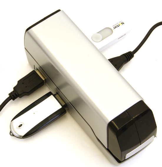 USB hub stapler gadget