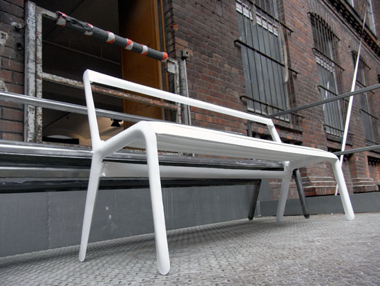 oskar zieta: 'fidu' bench at DMY berlin design festival 09