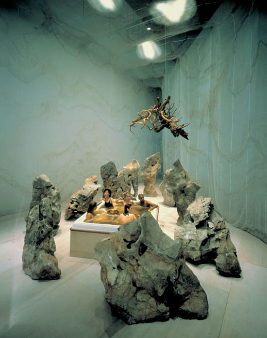 cai guo qiang: hanging out in the museum