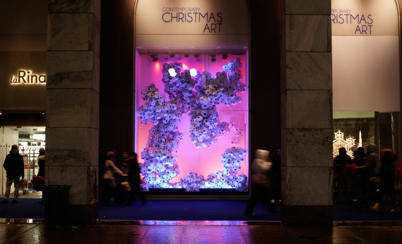 LAVA: christmas windows for la rinascente