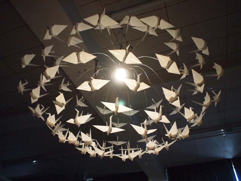 hiroki takada origami crane chandelier of prayer