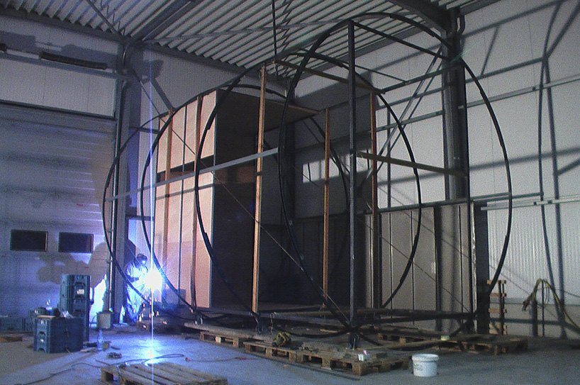 yves obyn rotating room