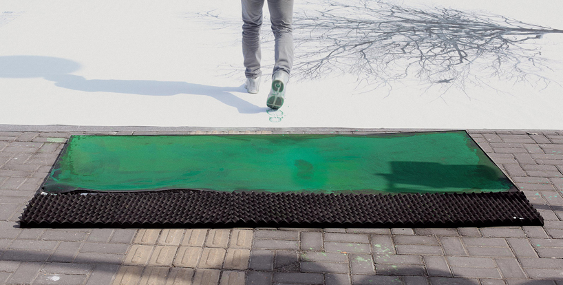 green pedestrian crossing by jody xiong of DDB china