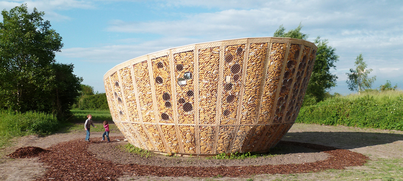 sustainable pavilion by st. andré lang architectes made from corn and wood