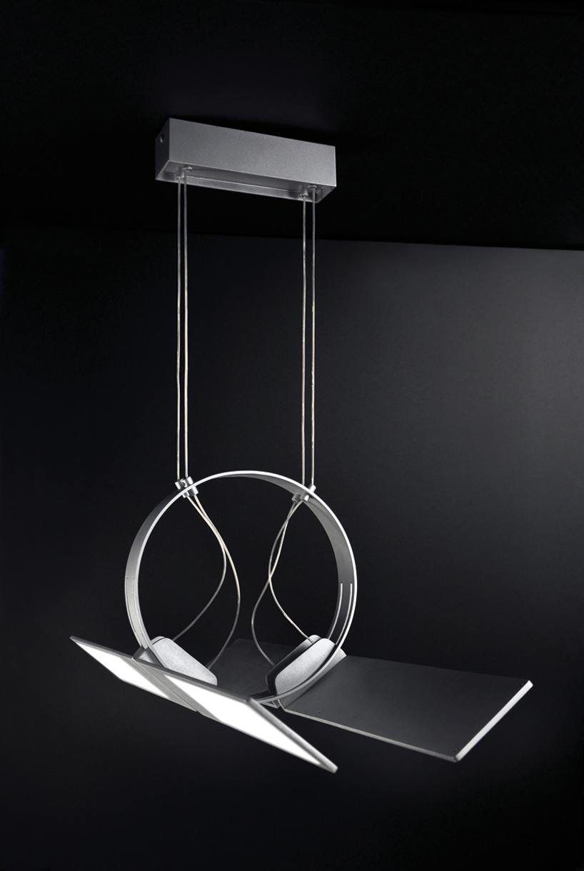 bernd unrecht: up S folding light