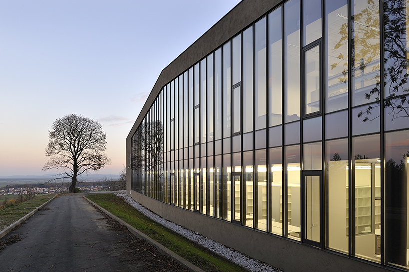 faculty of agriculture and life and sciences building by styria architects