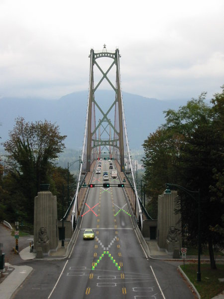 contraflow roadway alert system | designboom.com