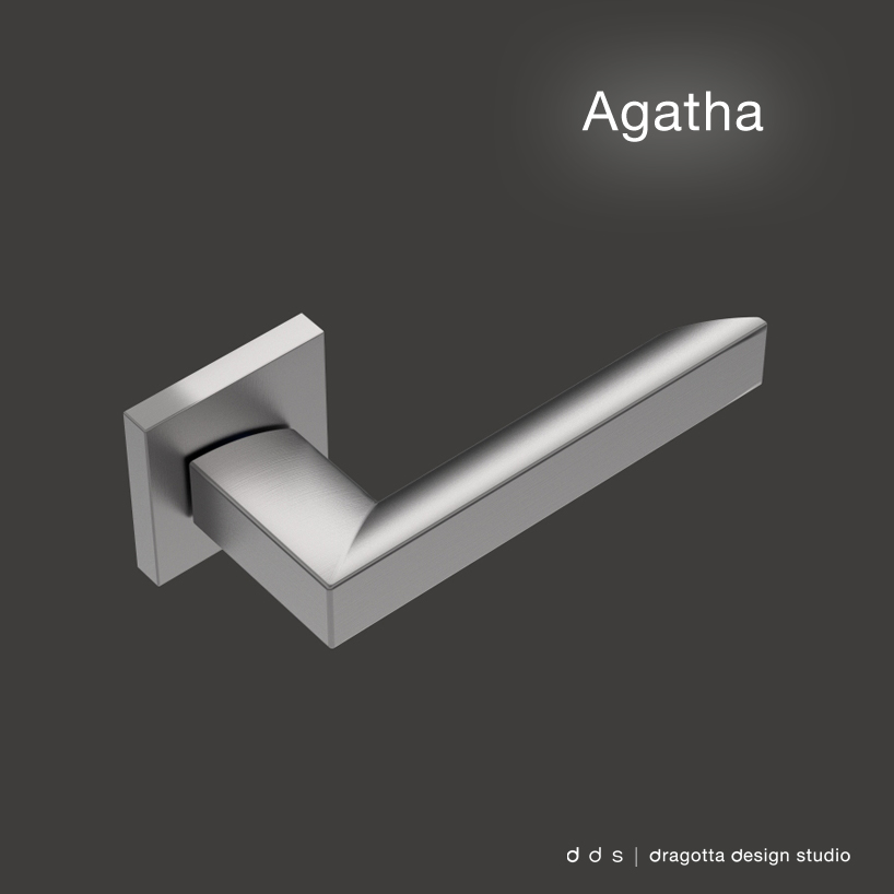 copy_0_agatha_3.jpg