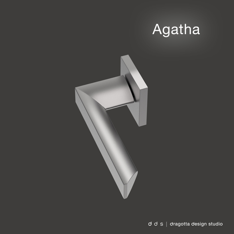 copy_0_agatha_4.jpg