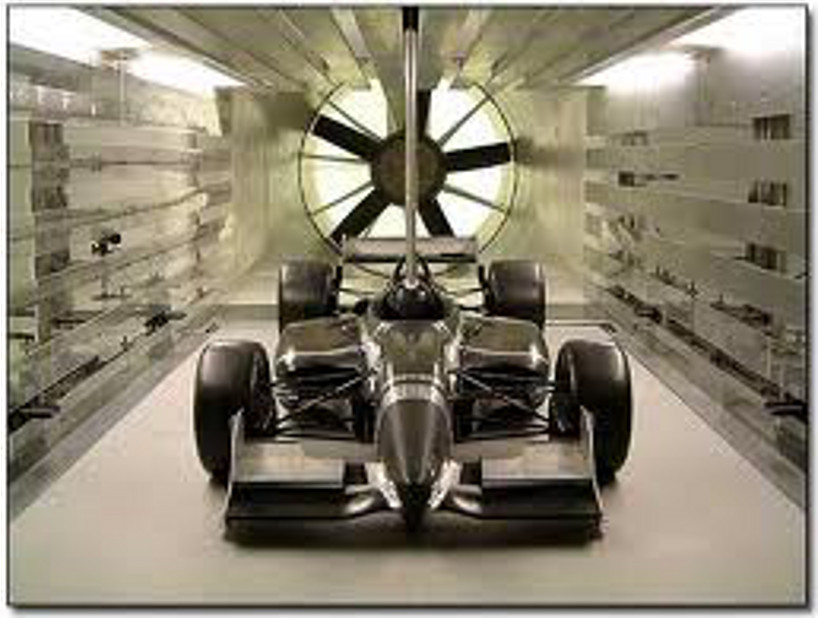 copy_0_wind_tunnel818.jpg