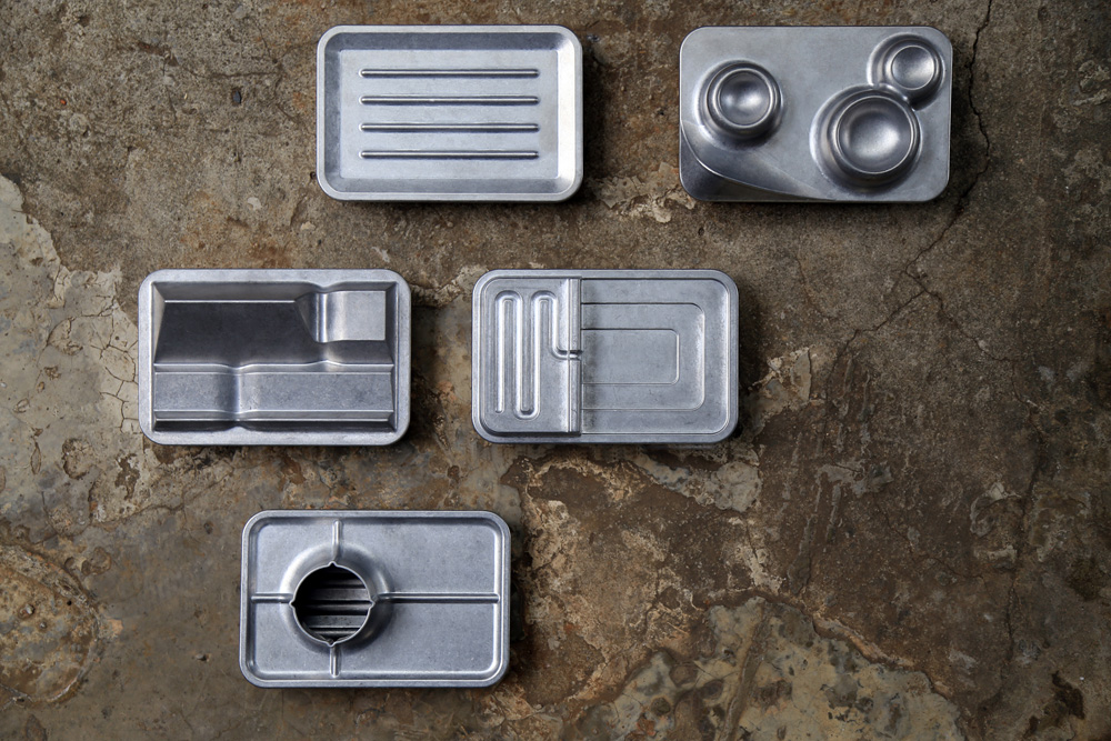 landscape organizing boxes hold tabletop gadgets Designboom Shop