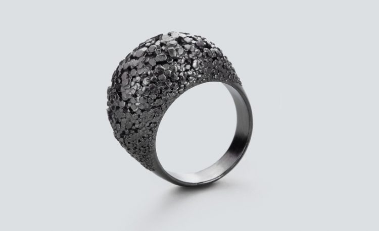 3d printed black rhodium silver parametric ring by RADIAN, crystal growth simulation, jewelry made at designmorphine workshop