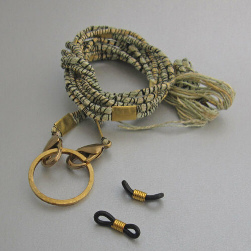 Unique necklace or eyeglass "chain"