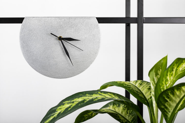 designer minimal metal clock