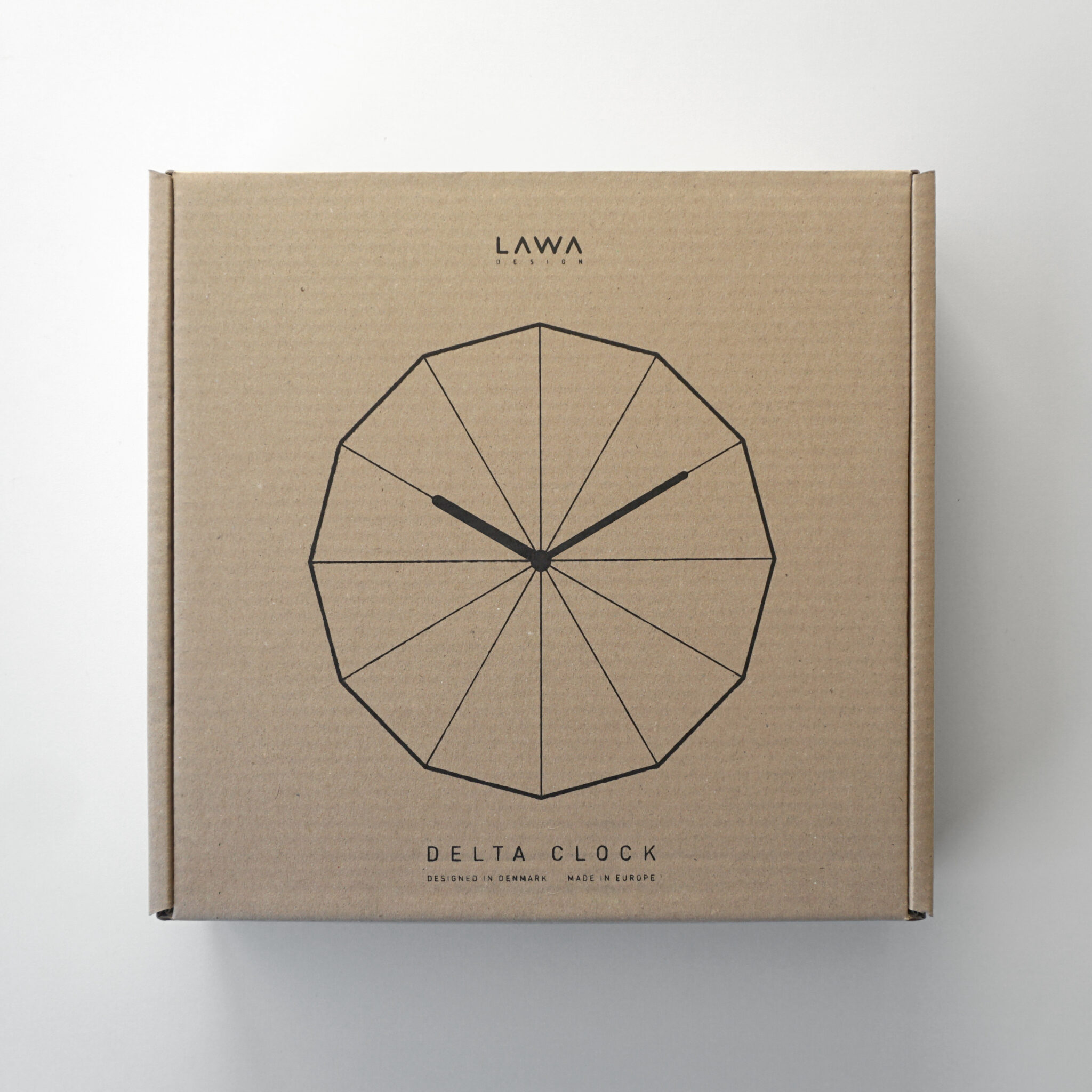 Delta Clock – Sculptural Oak Timepiece with Sundial Shadows ...