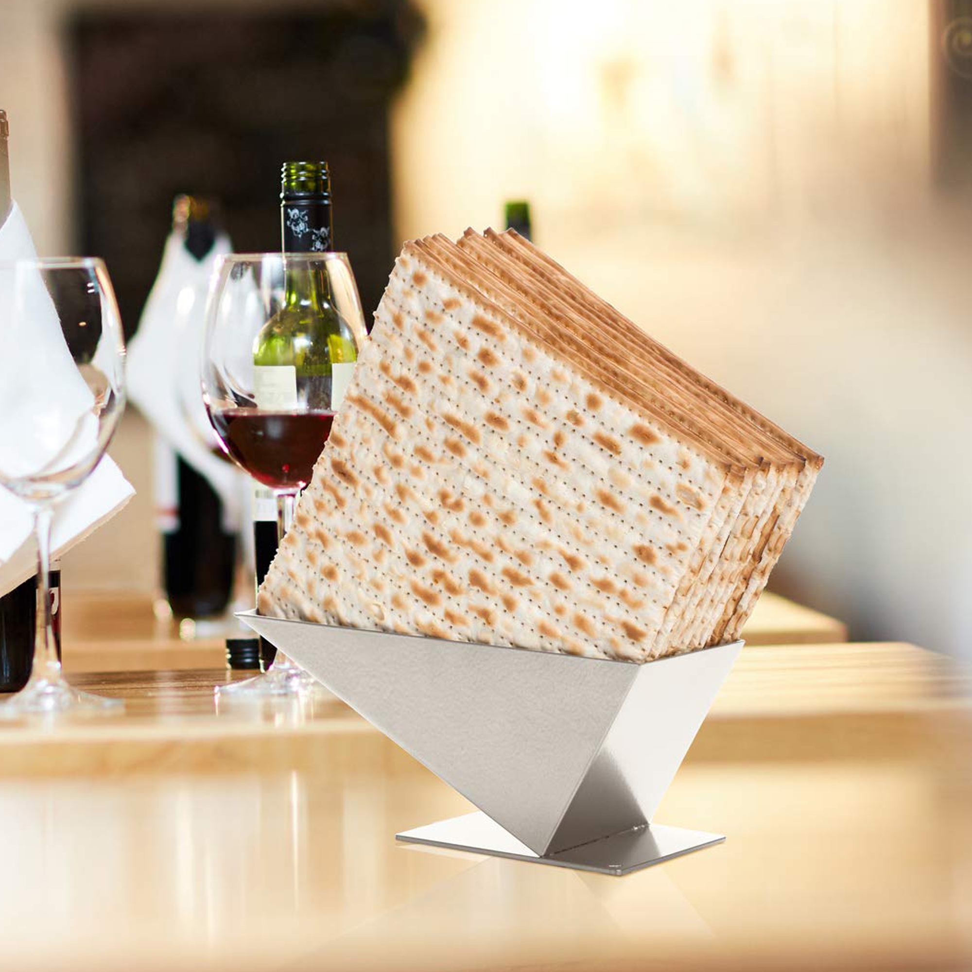 AD157 - Pyramid Matzah Holder - Silver 3