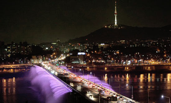 banpo fountain at seoul design olympiad 2008