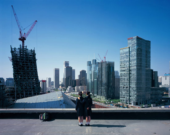 'import / export' exhibition at moss gallery, los angeles