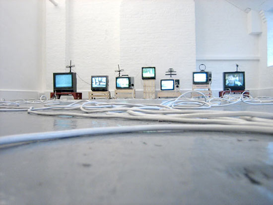 brazilian sound art collective chelpa ferro