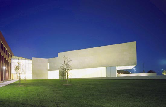 nerman museum of contemporary art by kyu sung woo architects