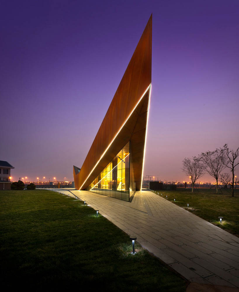 ministry of design takes over china's coastline with a zig zag show gallery