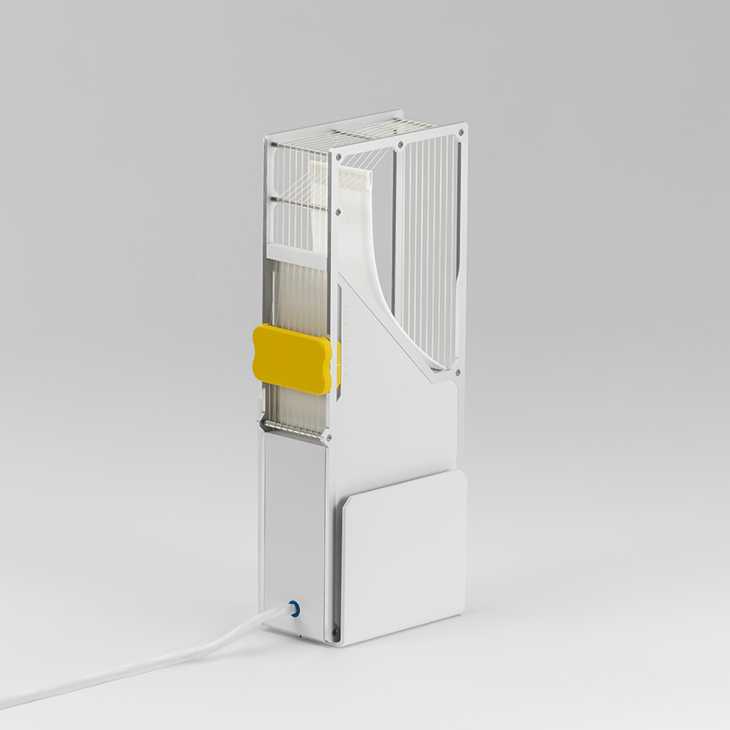 speculative speakers by yamaha move diaphragm like a sail on strings