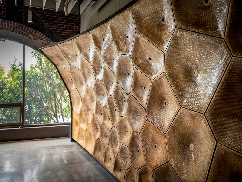 parametric 'kerfonic wall' adorns the autodesk gallery in san