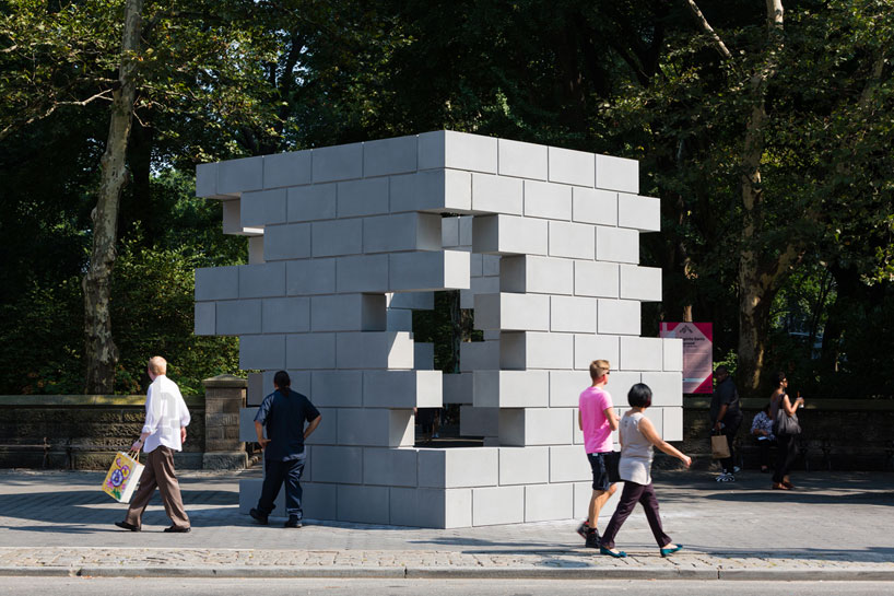concrete playground by iran do espirito santo