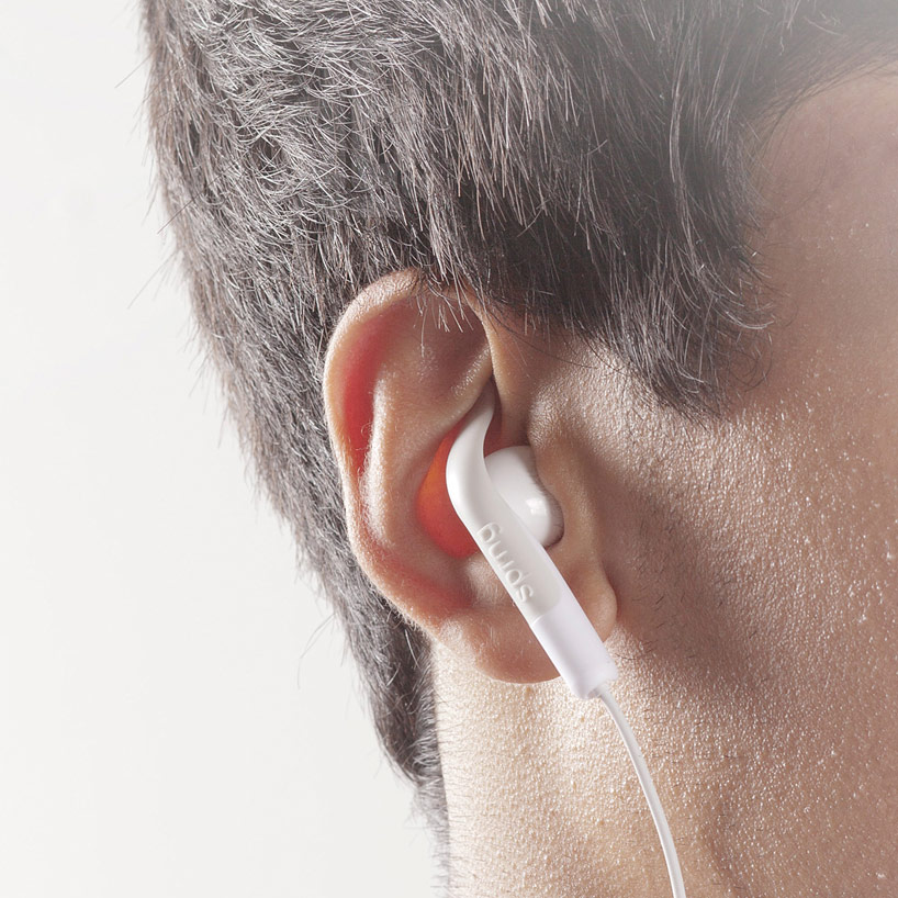 OHM develops new sprng clips accessory for apple earpods